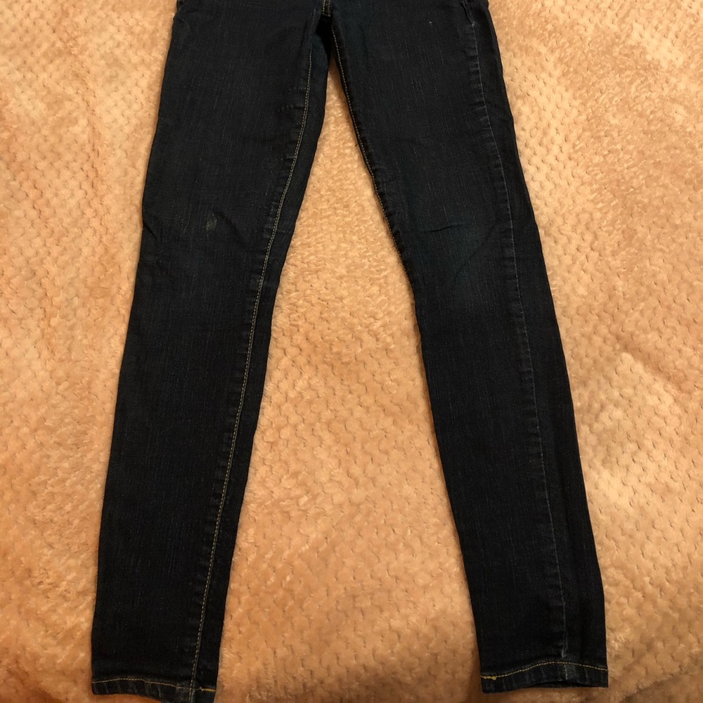 Levi’s - Picture 2 of 5